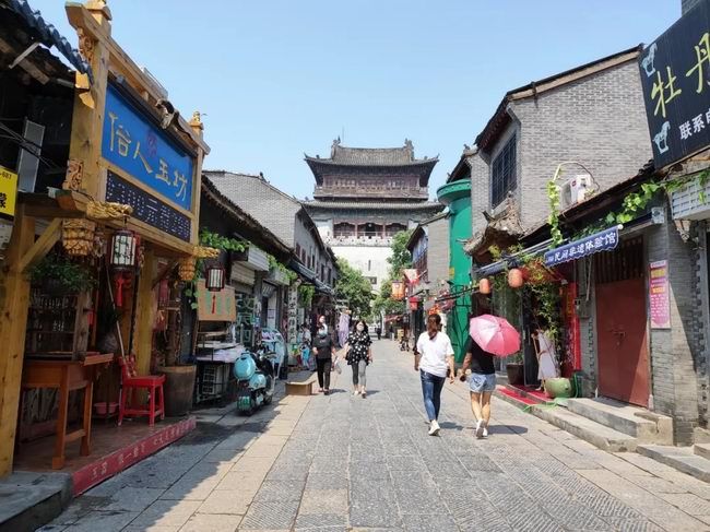 洛陽(yáng)這個(gè)網(wǎng)紅景區的停車(chē)場(chǎng)加入平臺！位置、泊位數、停車(chē)券點(diǎn)擊查看！